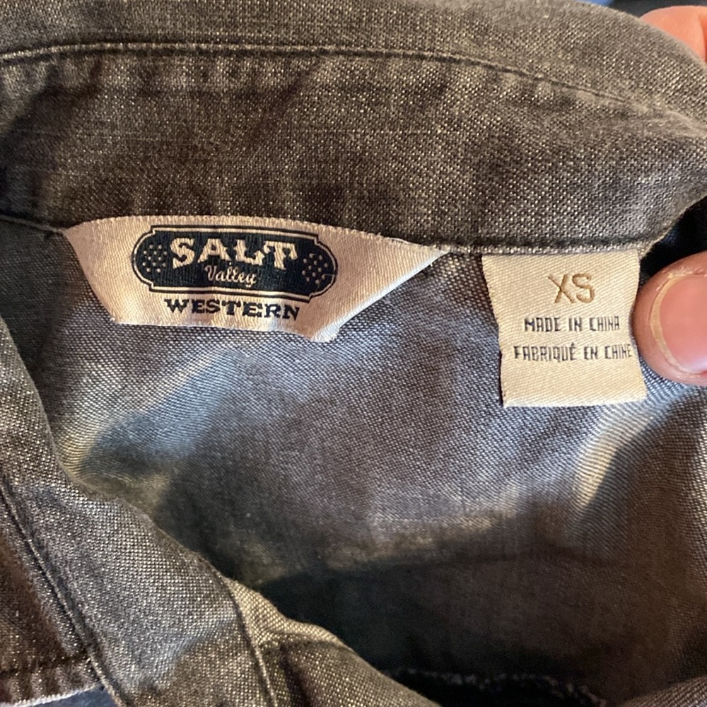 Salt Valley Western Button up - Picture 3 of 3